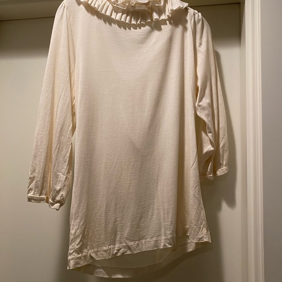 Leifsdottir Cream Ruffled Robe - Picture 2 of 3